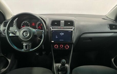 Volkswagen Polo VI (EU Market), 2014 год, 670 000 рублей, 10 фотография