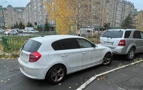 BMW 1 серия, 2011 год, 850 000 рублей, 4 фотография