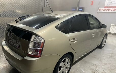 Toyota Prius, 2007 год, 590 000 рублей, 5 фотография