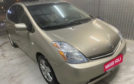 Toyota Prius, 2007 год, 590 000 рублей, 3 фотография