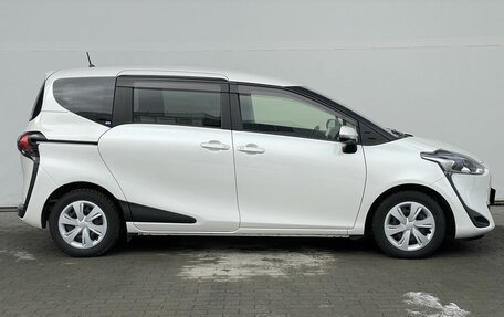 Toyota Sienta II, 2019 год, 1 398 000 рублей, 4 фотография