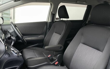 Toyota Sienta II, 2019 год, 1 398 000 рублей, 24 фотография