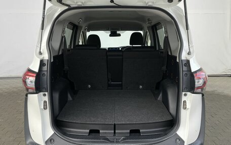 Toyota Sienta II, 2019 год, 1 398 000 рублей, 26 фотография