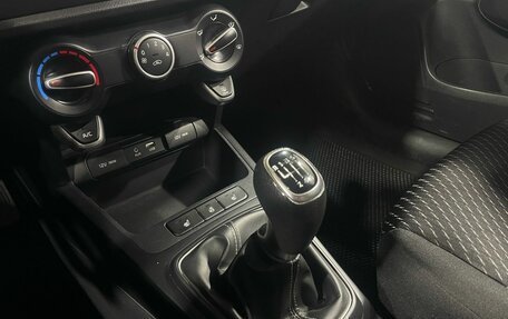 KIA Rio IV, 2020 год, 1 395 000 рублей, 14 фотография