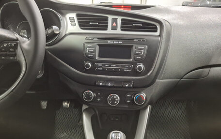 KIA cee'd III, 2013 год, 970 000 рублей, 18 фотография