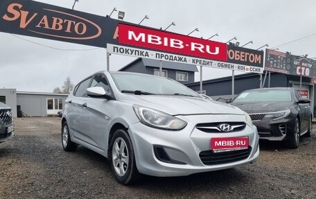 Hyundai Solaris II рестайлинг, 2013 год, 399 000 рублей, 1 фотография