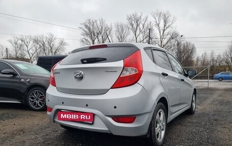 Hyundai Solaris II рестайлинг, 2013 год, 399 000 рублей, 4 фотография