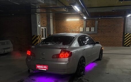 Nissan Skyline, 2002 год, 500 000 рублей, 9 фотография