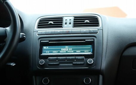 Volkswagen Polo VI (EU Market), 2012 год, 850 000 рублей, 13 фотография