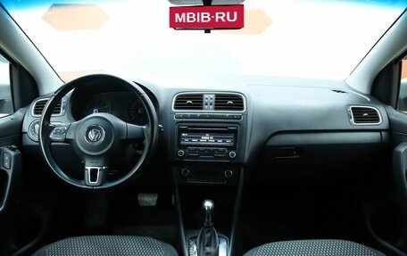 Volkswagen Polo VI (EU Market), 2012 год, 850 000 рублей, 9 фотография