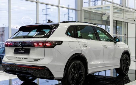 Volkswagen Tiguan, 2025 год, 5 290 000 рублей, 4 фотография