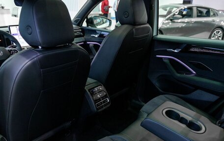 Volkswagen Tiguan, 2025 год, 5 290 000 рублей, 20 фотография