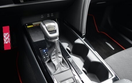 Toyota Camry, 2024 год, 4 750 000 рублей, 17 фотография