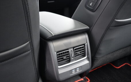 Toyota Camry, 2024 год, 4 750 000 рублей, 26 фотография