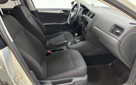 Volkswagen Jetta VI, 2015 год, 1 130 000 рублей, 13 фотография