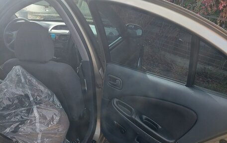 Nissan Almera, 2004 год, 300 000 рублей, 21 фотография