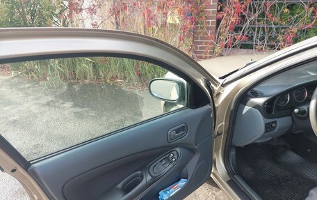 Nissan Almera, 2004 год, 300 000 рублей, 18 фотография