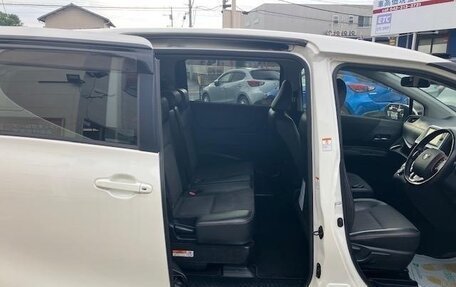 Toyota Sienta II, 2018 год, 959 555 рублей, 11 фотография