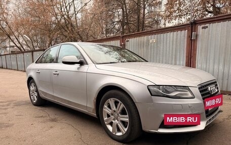 Audi A4, 2010 год, 900 000 рублей, 2 фотография