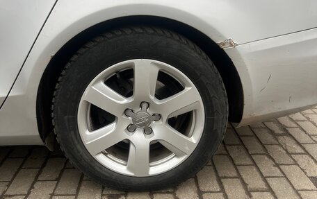 Audi A4, 2010 год, 900 000 рублей, 7 фотография