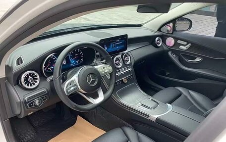 Mercedes-Benz C-Класс, 2021 год, 2 700 000 рублей, 4 фотография