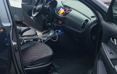 KIA Sportage III, 2014 год, 2 100 000 рублей, 10 фотография