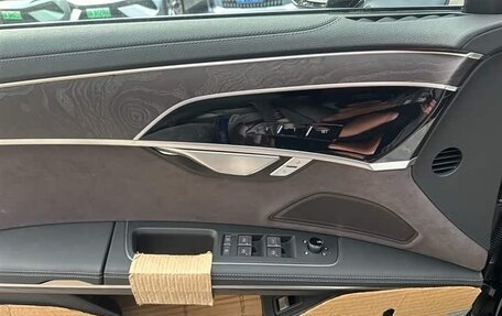 Audi A8, 2025 год, 10 550 005 рублей, 11 фотография