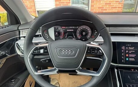 Audi A8, 2025 год, 10 550 005 рублей, 13 фотография