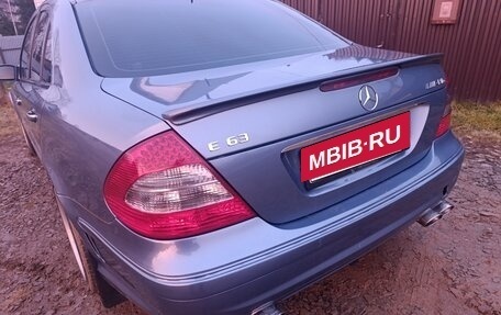 Mercedes-Benz E-Класс, 2003 год, 900 000 рублей, 5 фотография