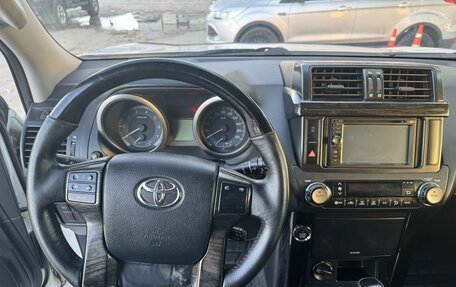 Toyota Land Cruiser Prado 150 рестайлинг 2, 2013 год, 3 657 500 рублей, 14 фотография