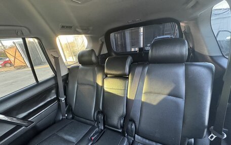 Toyota Land Cruiser Prado 150 рестайлинг 2, 2013 год, 3 657 500 рублей, 12 фотография