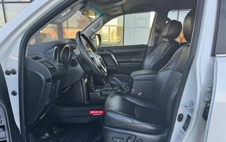 Toyota Land Cruiser Prado 150 рестайлинг 2, 2013 год, 3 657 500 рублей, 8 фотография