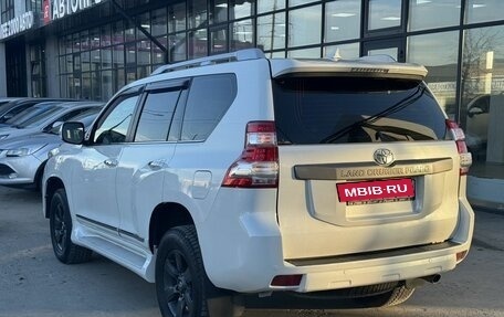 Toyota Land Cruiser Prado 150 рестайлинг 2, 2013 год, 3 657 500 рублей, 6 фотография