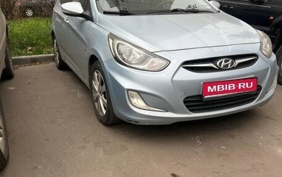 Hyundai Solaris II рестайлинг, 2011 год, 750 000 рублей, 1 фотография