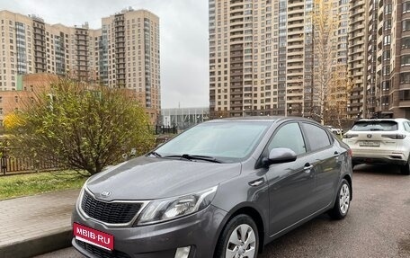KIA Rio III рестайлинг, 2013 год, 835 000 рублей, 1 фотография