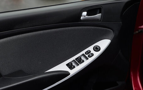 Hyundai Solaris II рестайлинг, 2013 год, 729 000 рублей, 21 фотография