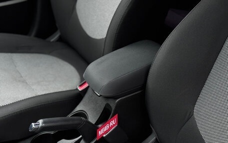 Hyundai Solaris II рестайлинг, 2013 год, 729 000 рублей, 22 фотография