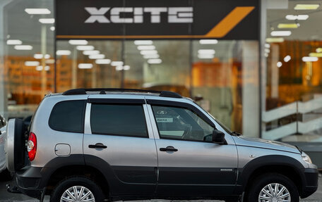 Chevrolet Niva I рестайлинг, 2018 год, 719 000 рублей, 3 фотография