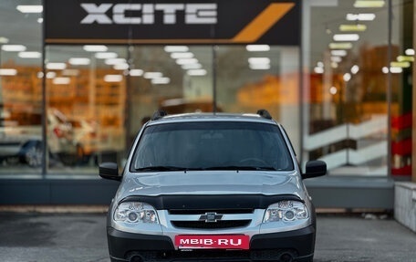 Chevrolet Niva I рестайлинг, 2018 год, 719 000 рублей, 2 фотография