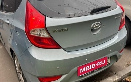 Hyundai Solaris II рестайлинг, 2011 год, 750 000 рублей, 2 фотография