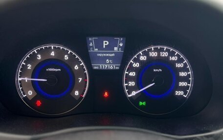 Hyundai Solaris II рестайлинг, 2011 год, 750 000 рублей, 8 фотография