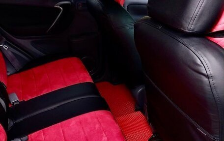 Toyota RAV4, 2001 год, 850 000 рублей, 8 фотография