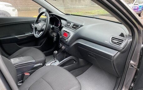 KIA Rio III рестайлинг, 2013 год, 835 000 рублей, 26 фотография