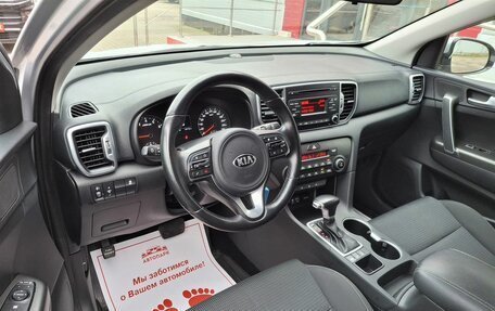 KIA Sportage IV рестайлинг, 2018 год, 2 139 000 рублей, 6 фотография