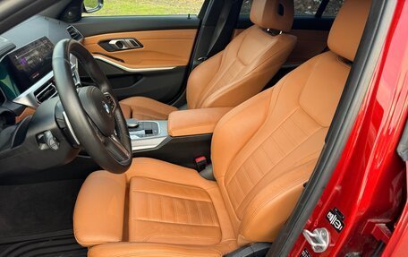 BMW 3 серия, 2019 год, 5 650 000 рублей, 13 фотография