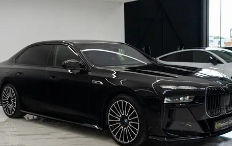 BMW 7 серия, 2025 год, 21 000 000 рублей, 25 фотография