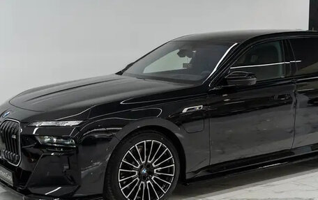 BMW 7 серия, 2025 год, 21 000 000 рублей, 28 фотография