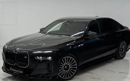 BMW 7 серия, 2025 год, 21 000 000 рублей, 36 фотография