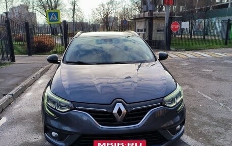 Renault Megane IV, 2017 год, 1 350 000 рублей, 4 фотография