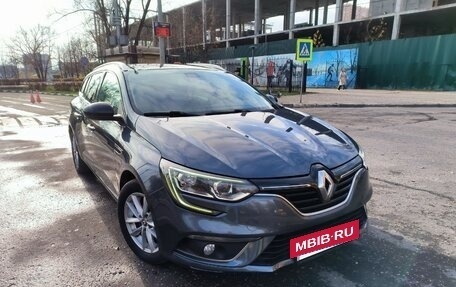 Renault Megane IV, 2017 год, 1 350 000 рублей, 15 фотография